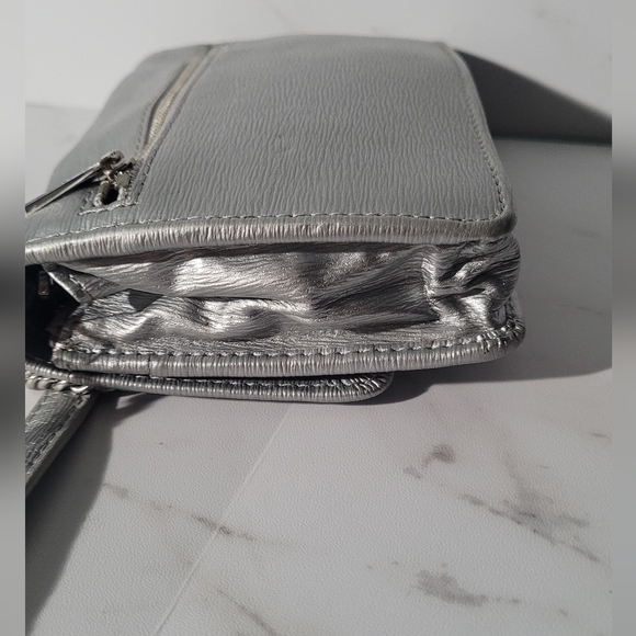 EUC Lauren Ralph Lauren Newbury Mini Shoulder Crossbody Bag Chain Strap Silver - Picture 4 of 10